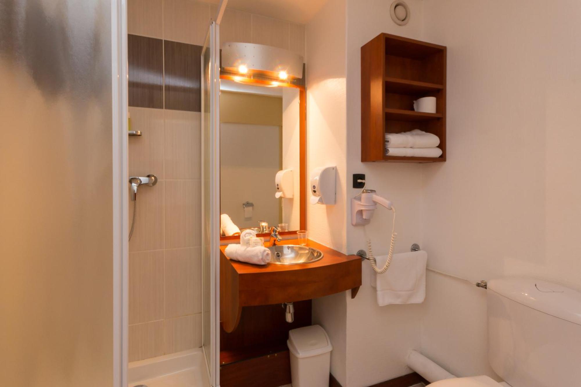 Brit Hotel Rennes Cesson Εξωτερικό φωτογραφία