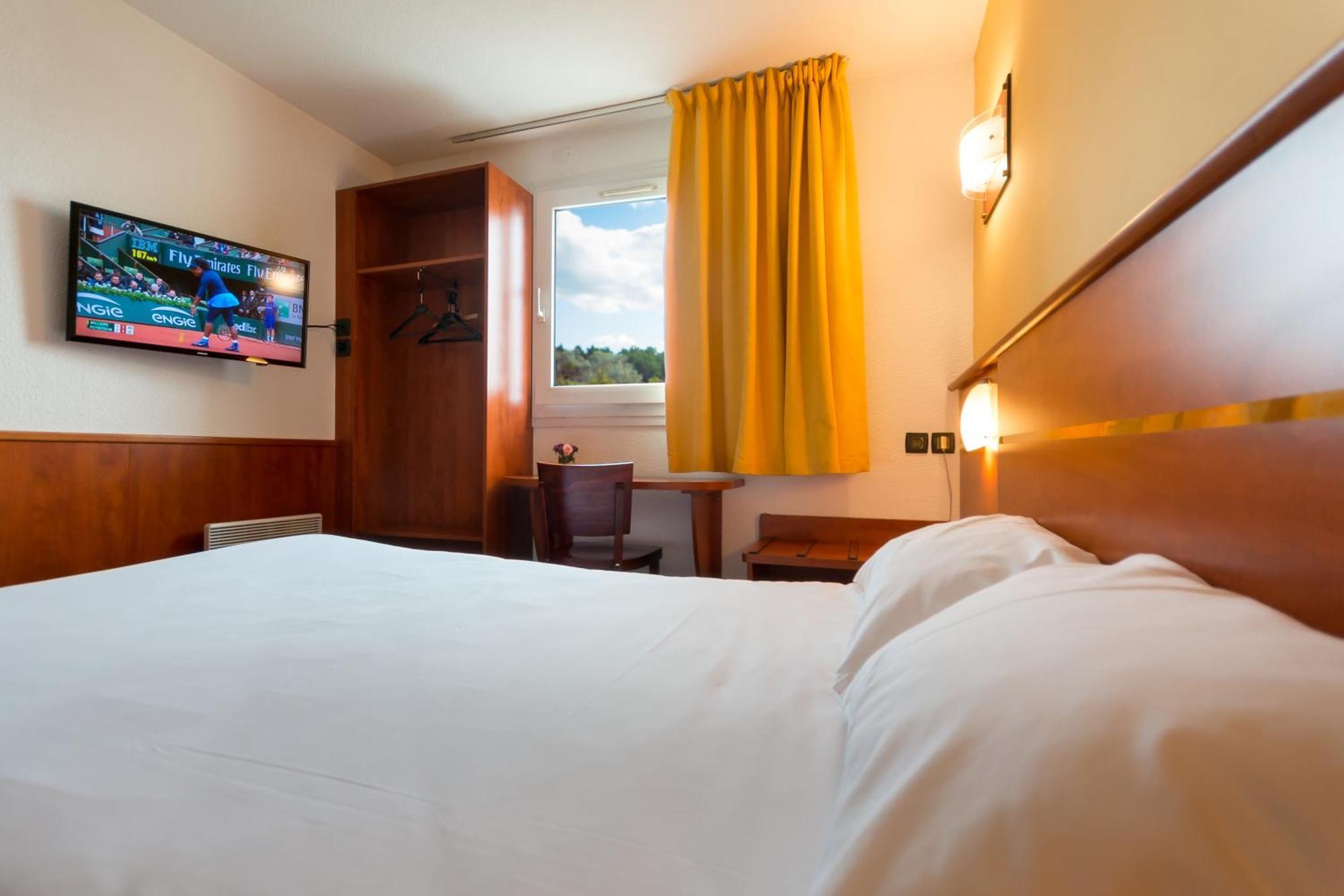 Brit Hotel Rennes Cesson Εξωτερικό φωτογραφία